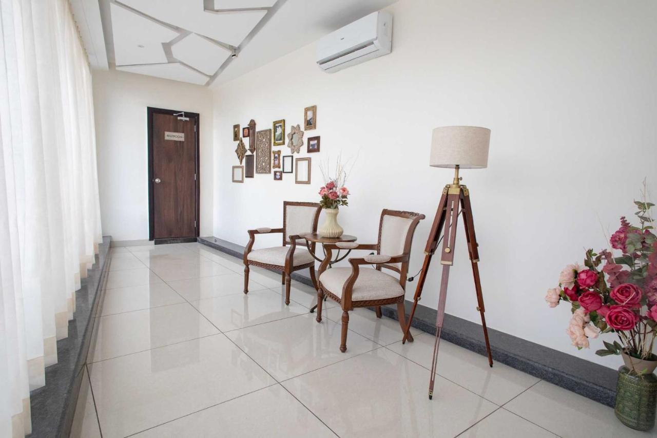 Hotel Alaya Dehradun Buitenkant foto