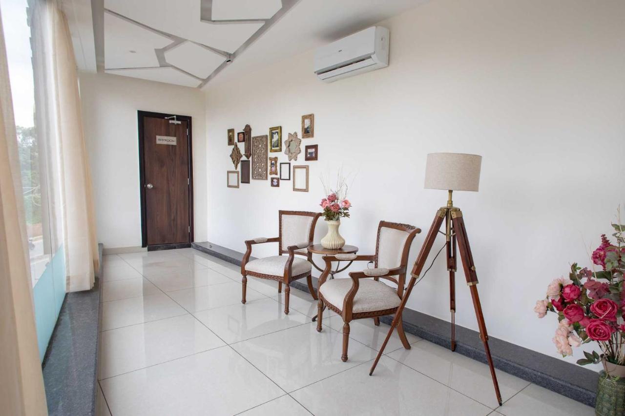 Hotel Alaya Dehradun Buitenkant foto