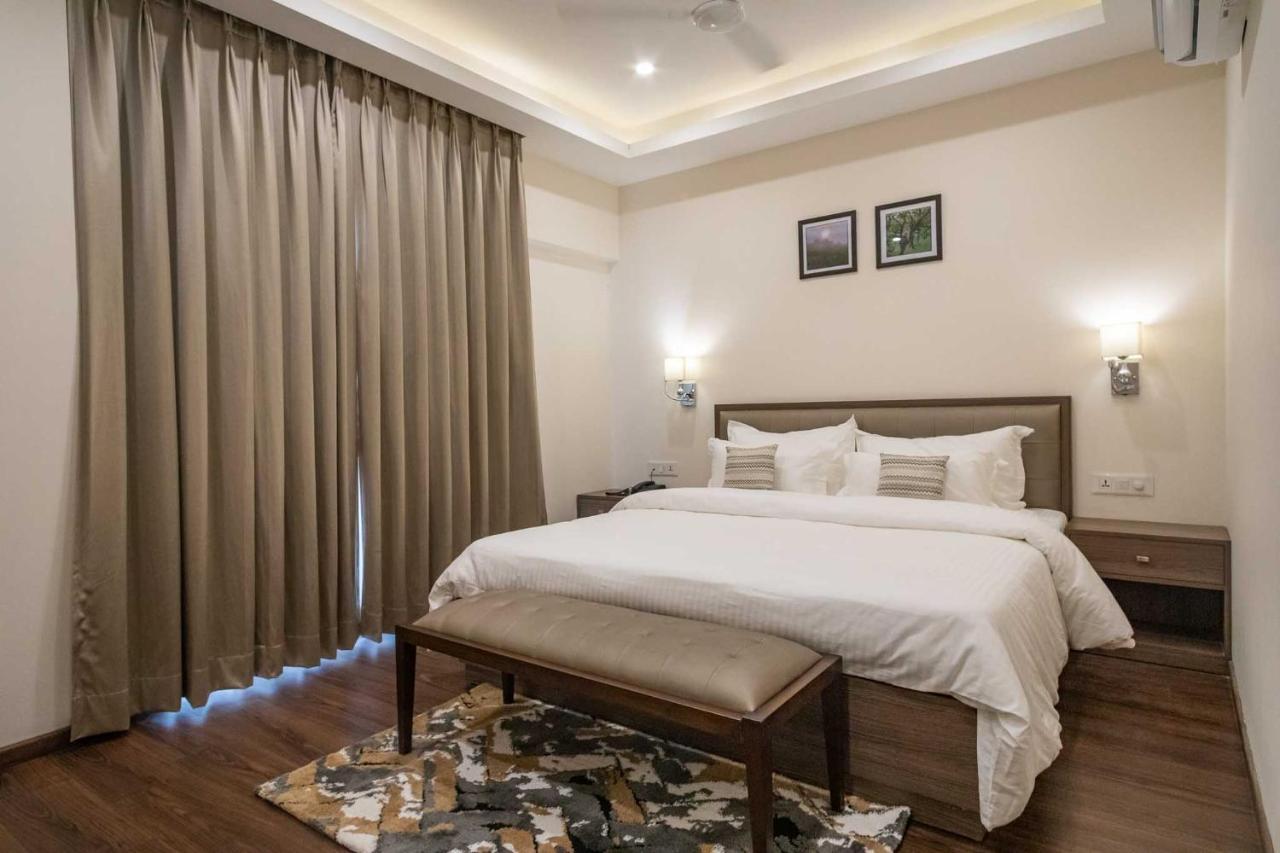 Hotel Alaya Dehradun Buitenkant foto